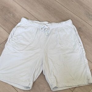 Men's White Flat Front Shorts